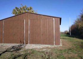 Színes lemezből készített garázsok 120