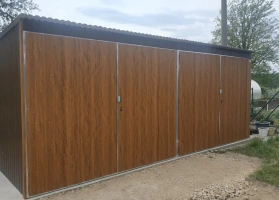 Színes lemezből készített garázsok 207