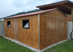 Színes lemezből készített garázsok 101