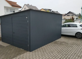 Színes lemezből készített garázsok 228