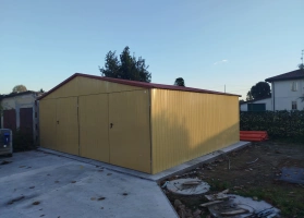 Színes lemezből készített garázsok 248