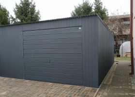 Színes lemezből készített garázsok 192