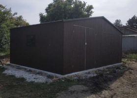 Színes lemezből készített garázsok 266