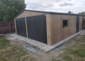 Színes lemezből készített garázsok 282