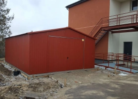 Színes lemezből készített garázsok 4