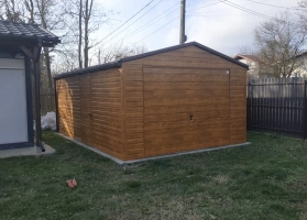 Prémium garázsok 424