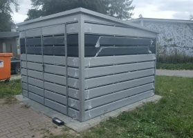 Hulladéktárolók 196