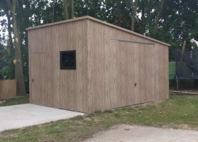 Színes lemezből készített garázsok 274