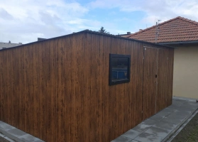 Színes lemezből készített garázsok 60