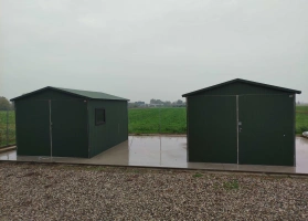 Színes lemezből készített garázsok 245