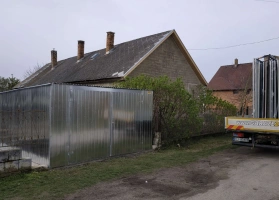 Horganyzott lemezből készített garázsok 3