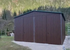 Színes lemezből készített garázsok 236