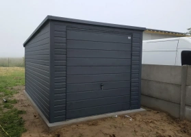 Prémium garázsok 472