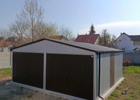 Színes lemezből készített garázsok 294