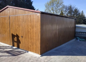 Színes lemezből készített garázsok 72