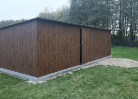 Színes lemezből készített garázsok 184