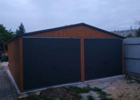 Színes lemezből készített garázsok 262