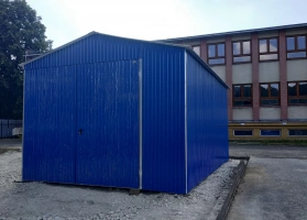 Színes lemezből készített garázsok 164