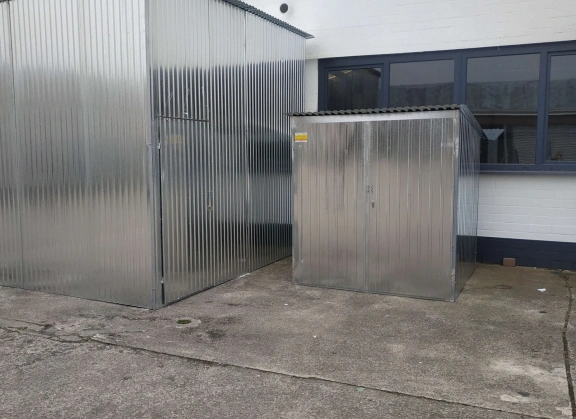 Horganyzott lemezből készített garázsok 2