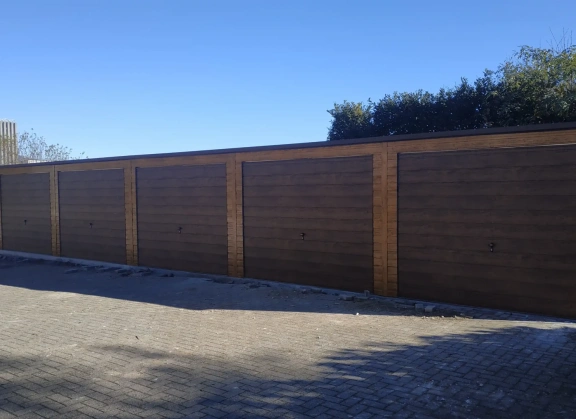 Prémium garázsok 421